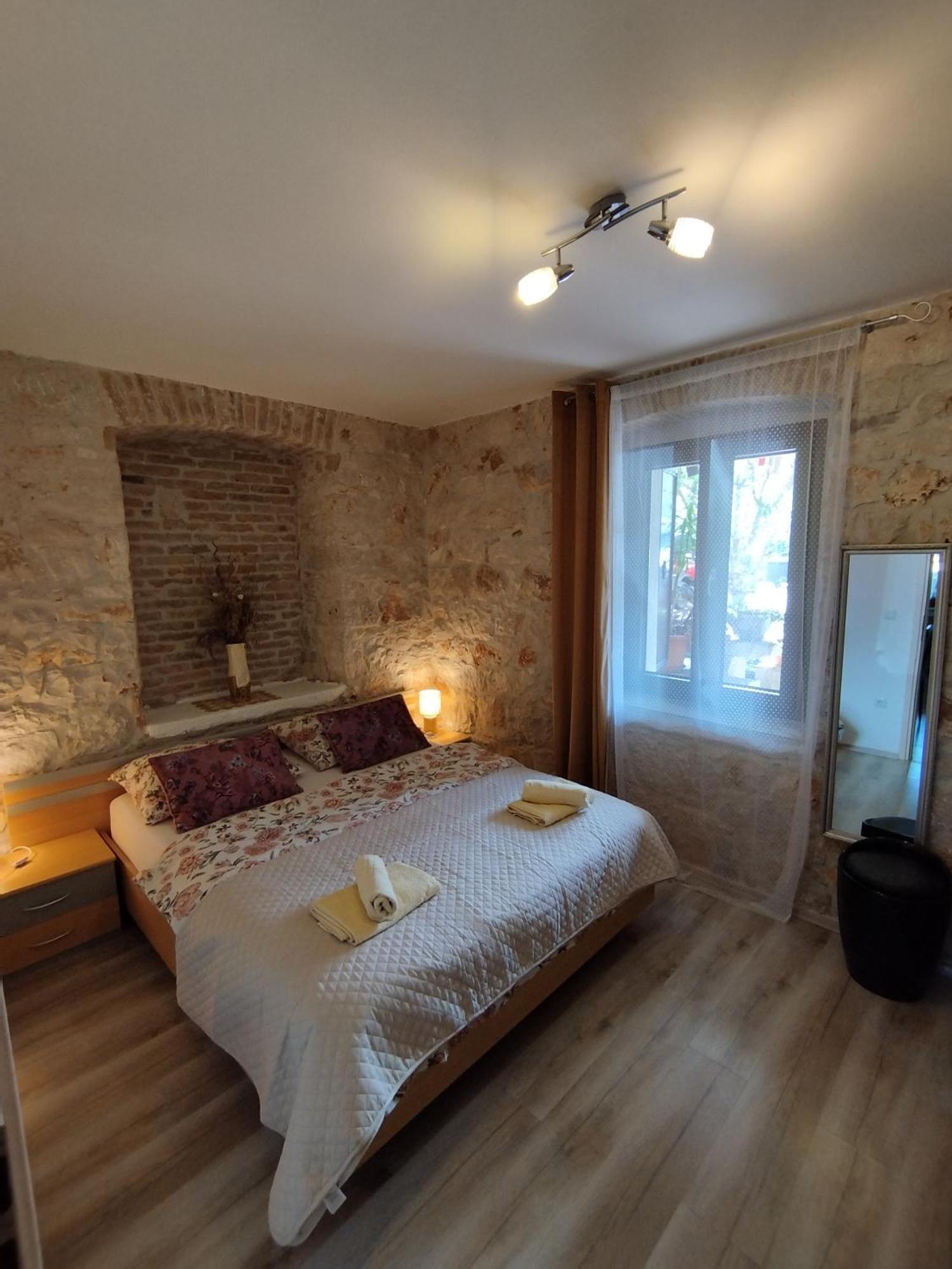 Apartmani Memic 100 M Do Plaze, Apartments Memic Only 100M From Beach Poreč Kültér fotó