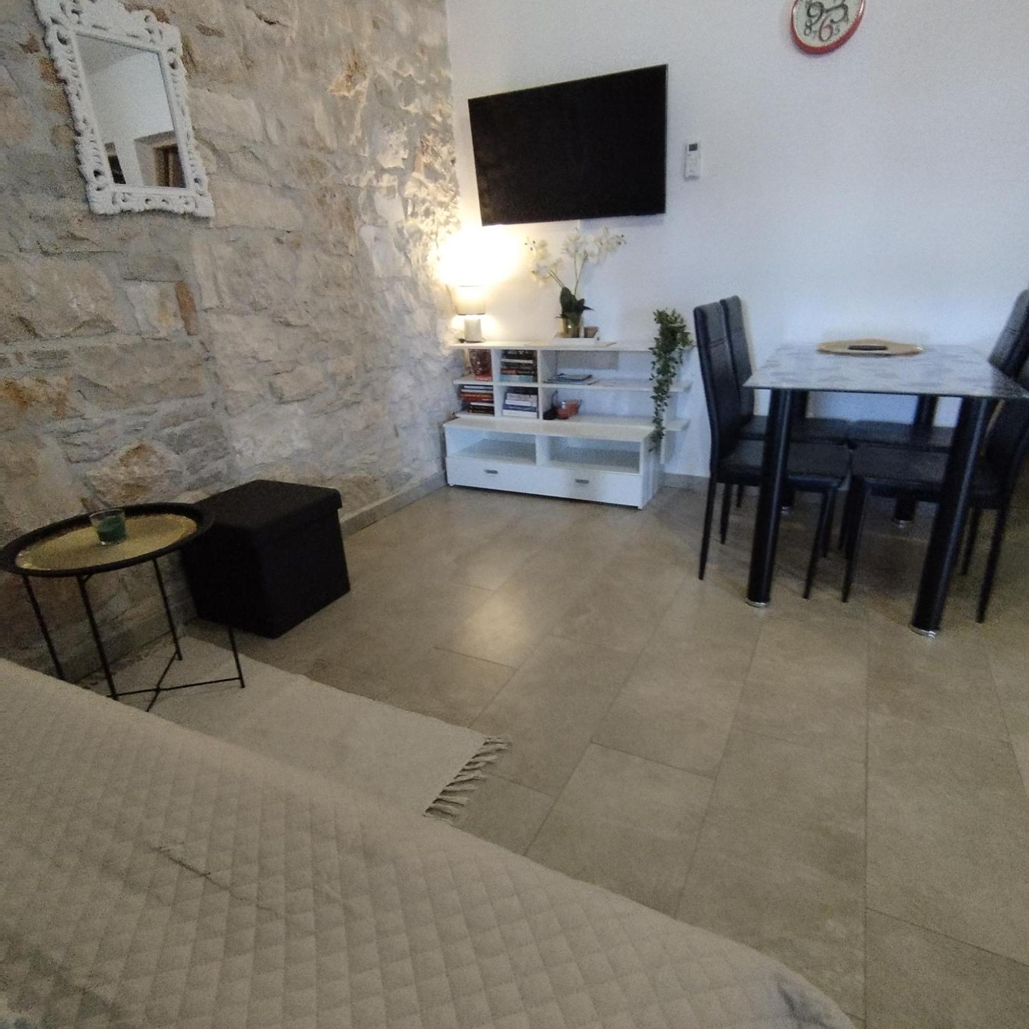 Apartmani Memic 100 M Do Plaze, Apartments Memic Only 100M From Beach Poreč Kültér fotó